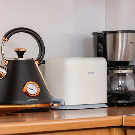 Klimatyzowany Z Dwiema Sypialniami W Centrum Krakowa Blisko Rynku I Parku By Renters קרקוב