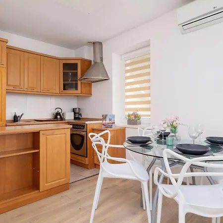 Klimatyzowany Z Dwiema Sypialniami W Centrum Krakowa Blisko Rynku I Parku By Renters Apartamento *